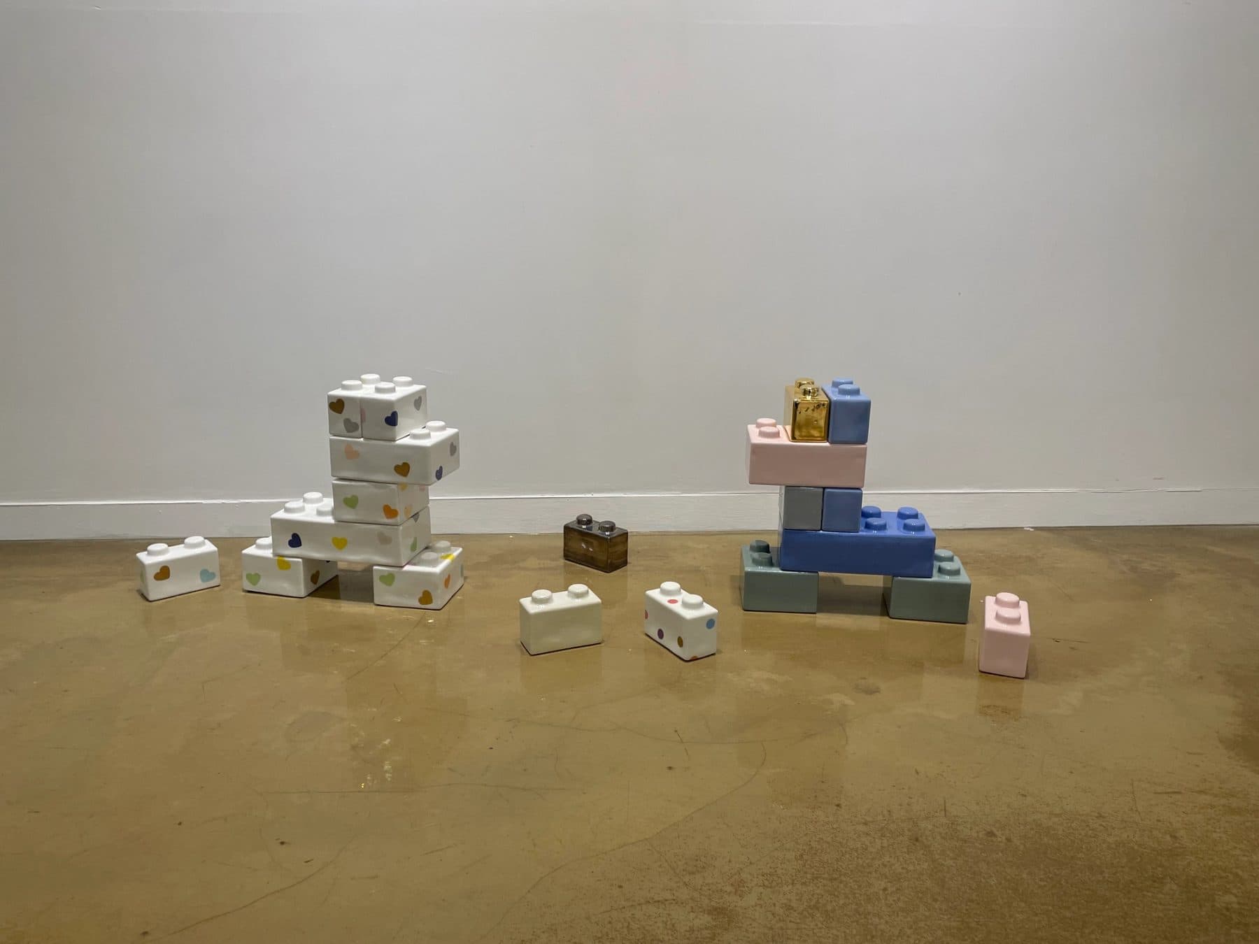 욕망 시리즈 II, LEGO, Mixed media, clay, 2024